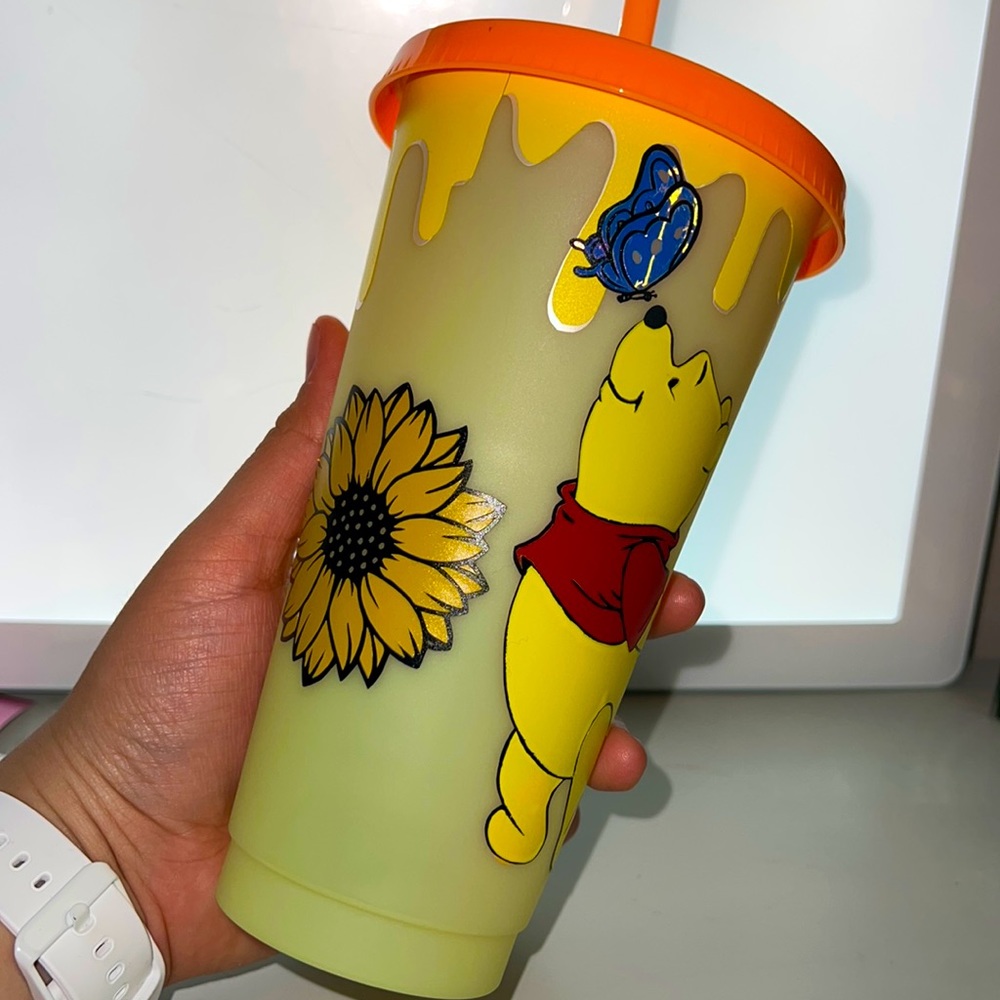 Winne the Pooh tumbler cup💛🍯